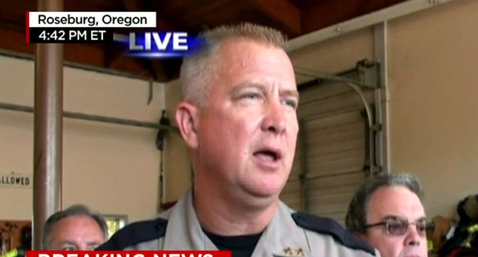 Oregon sheriff won't 'glorify' mass killing by ever naming Umpqua college gunman