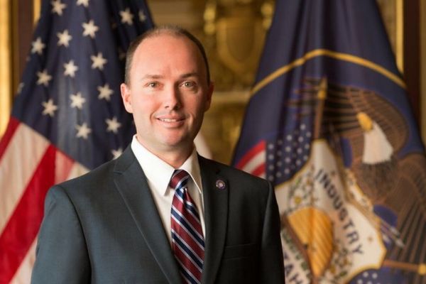 GOP governor slammed for celebrating Black History Month after banning diversity programs