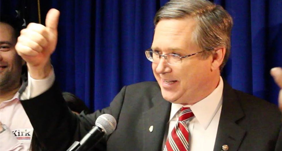 Illinois GOP senator runs scared from Trump: He's 'too bigoted and racist' to be president