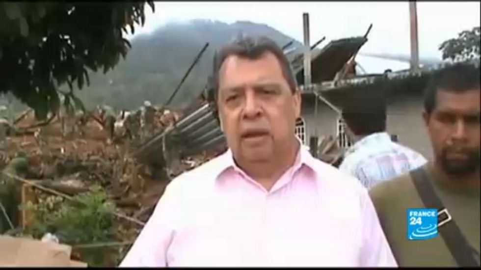 Tropical storm kills 100 in Mexico