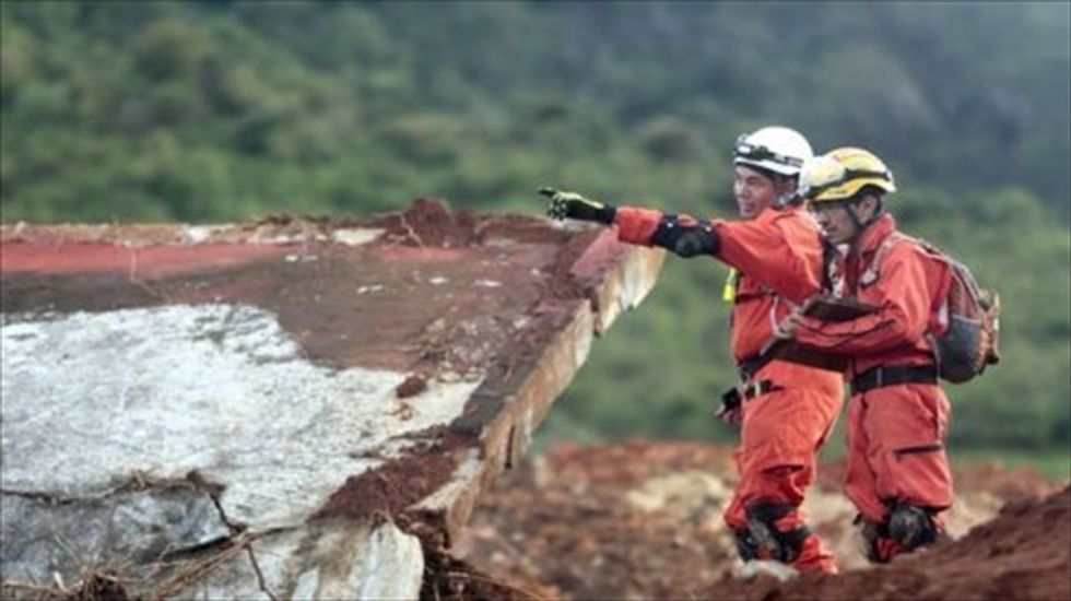 Five more bodies pulled from massive mudslide in Mexico