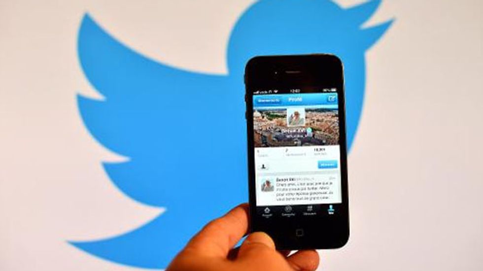 Repent, Bieber, the Pope just cracked 10 million Twitter followers