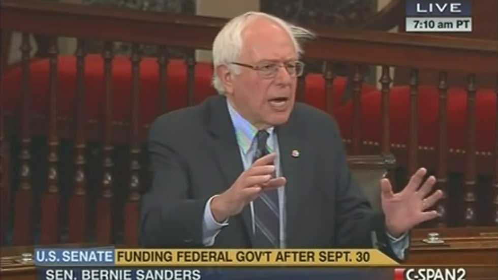 Sanders' epic Senate rant shames 'right-wing extremists' for shutdown threat