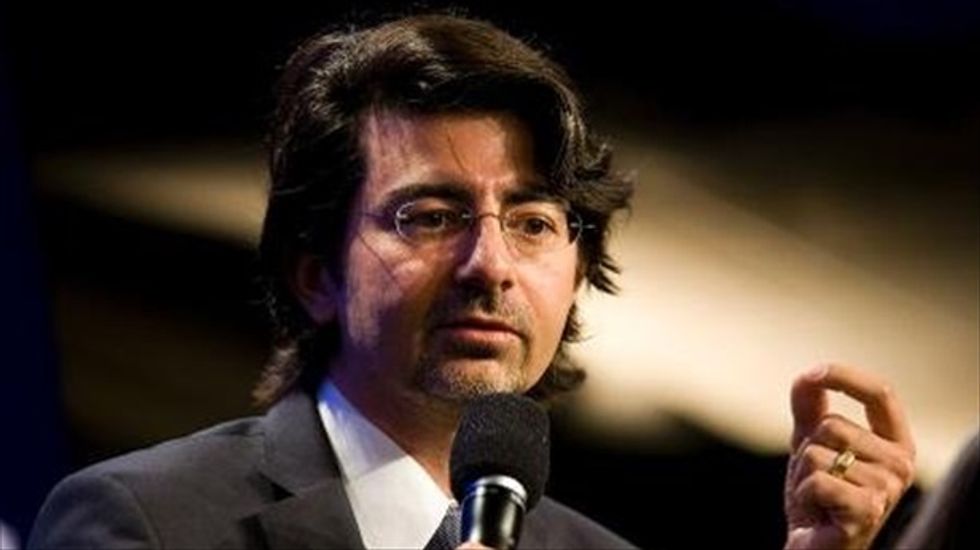Team Omidyar, World Police: eBay puts user data on a 'silver platter' for law enforcement