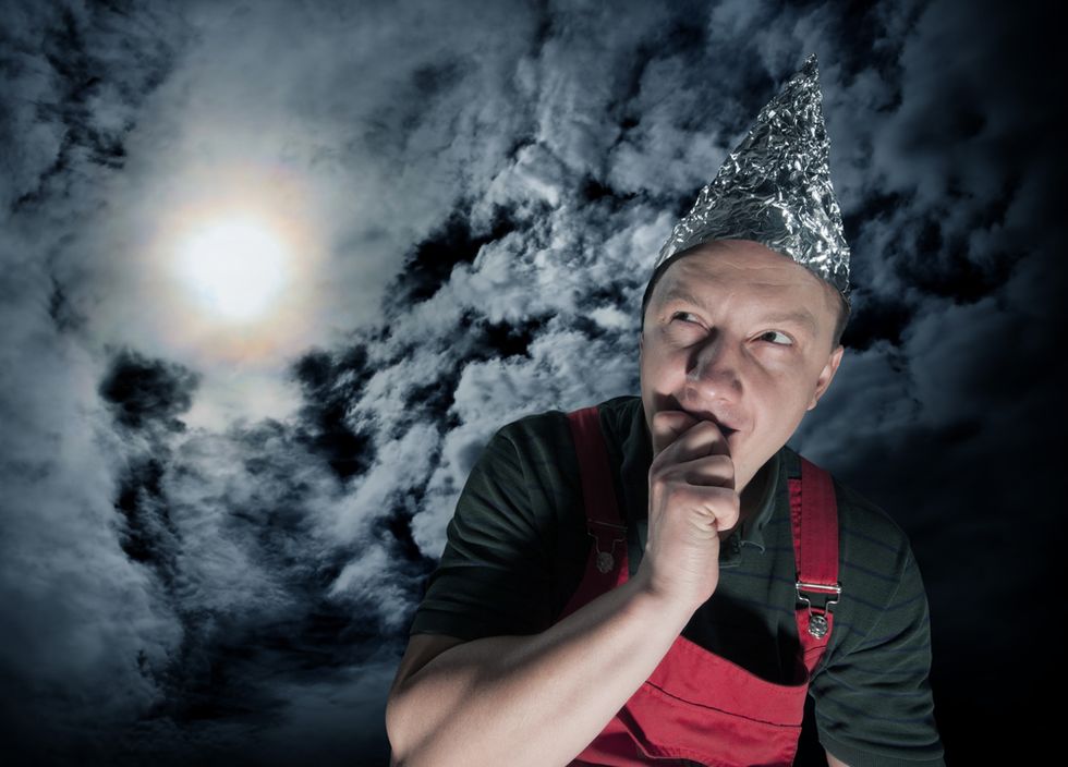 AZ lawmaker calls hearing to address concerns over 'weather changing' chemtrails