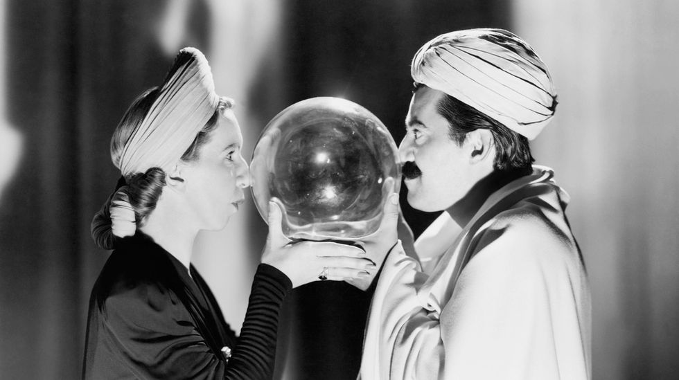 The psychology of spiritualism: science and seances