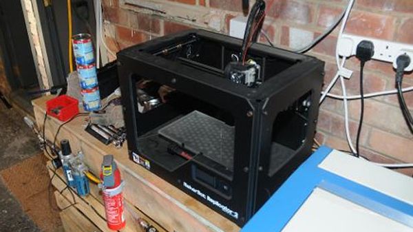Manchester police find 3D-printed gun parts during gang raid