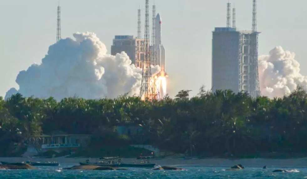 China's space test hits snag with capsule 'anomaly'
