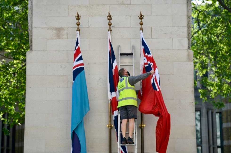 Solemn Europe to mark WWII anniversary despite virus damage