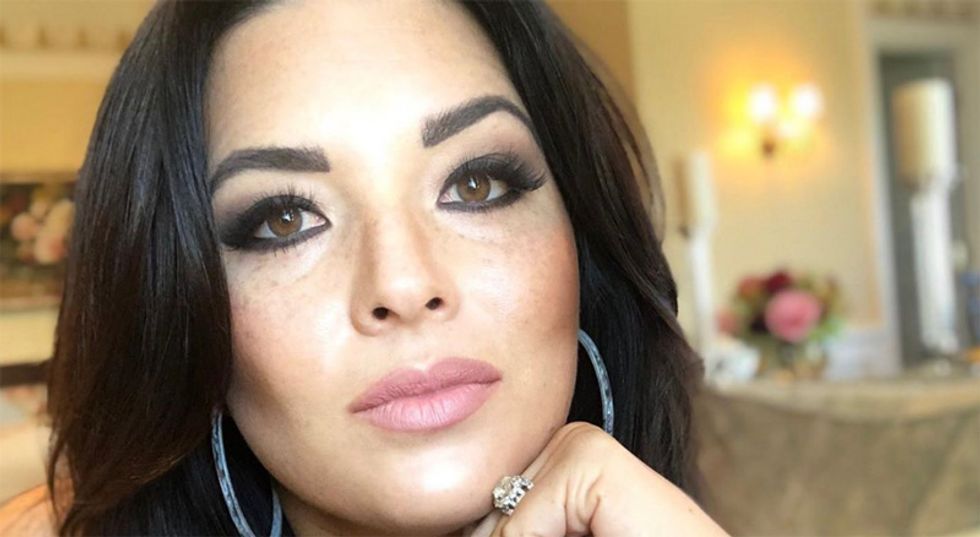 Mysterious financial backer behind woman organizing California's virus-truther protests: report