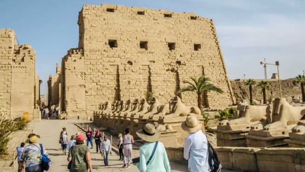 Transfer of sphinxes to Cairo square stirs controversy