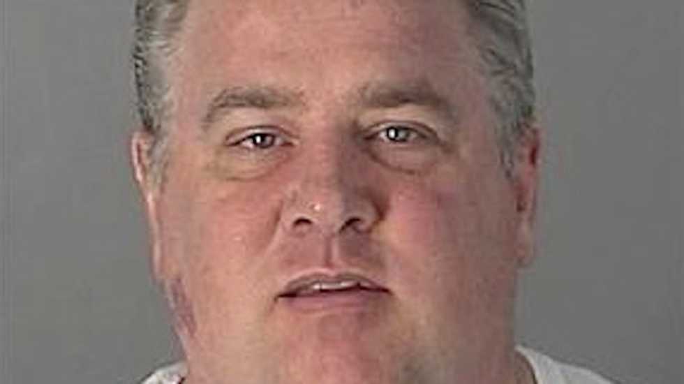Armed Florida man pretended to be a cop twice to get discounted doughnuts, deputies say
