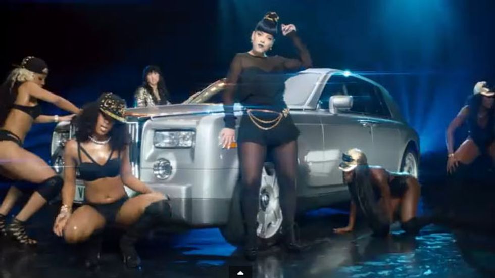 Lily Allen denies accusations that 'Hard Out Here' music video is racist
