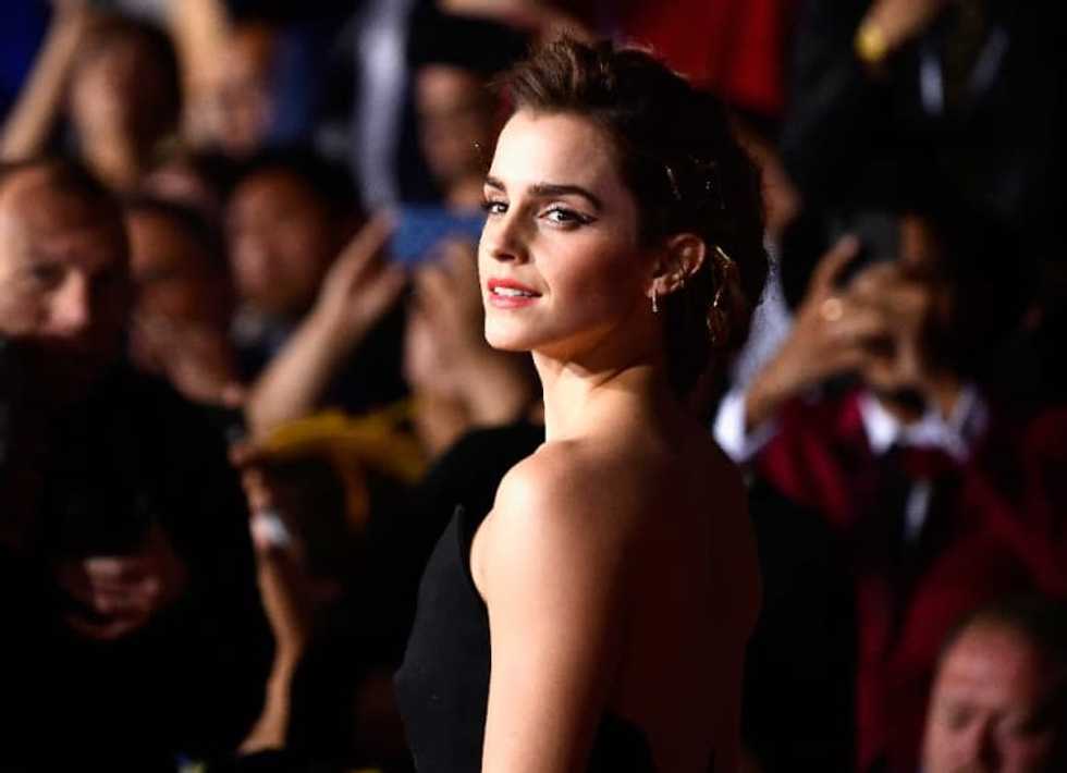 Hollywood hype machine plots virus-proof red carpets