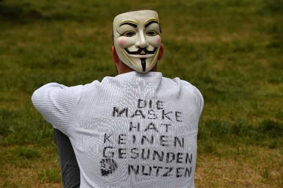 Alarm in Germany as 'corona demos' take off