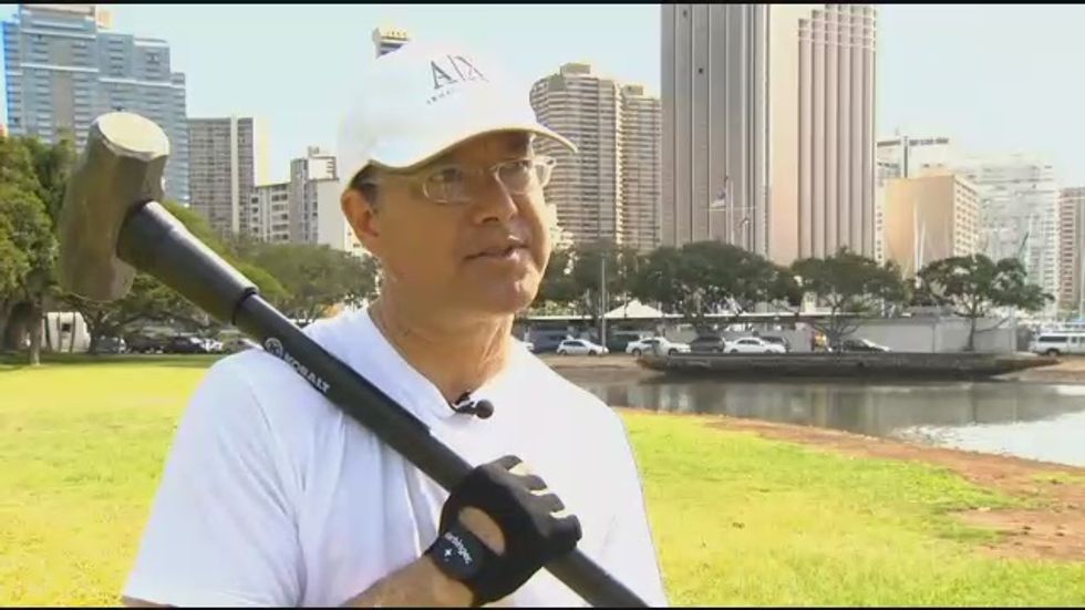 Hawaii lawmaker 'solves' homeless problem by destroying their stuff with a sledgehammer