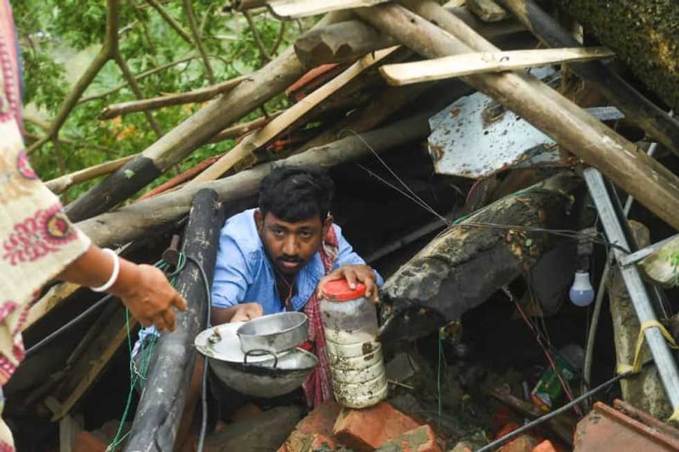 22 killed as 'super cyclone' ravages Bangladesh, India