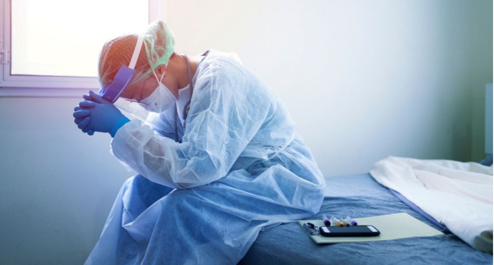 Massive corporate deals are making healthcare workers 'sitting ducks': report