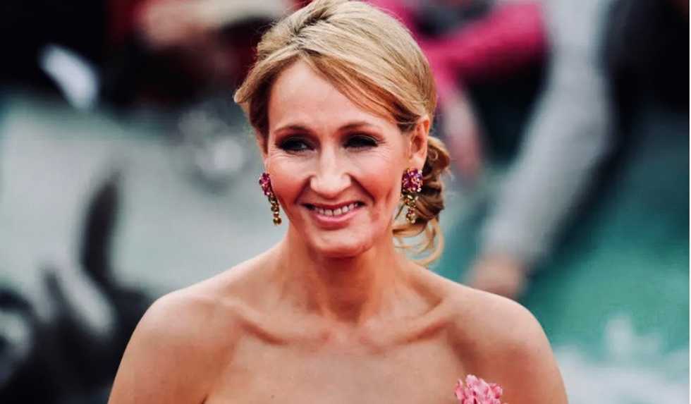 JK Rowling to publish fairy tale free for locked-down children