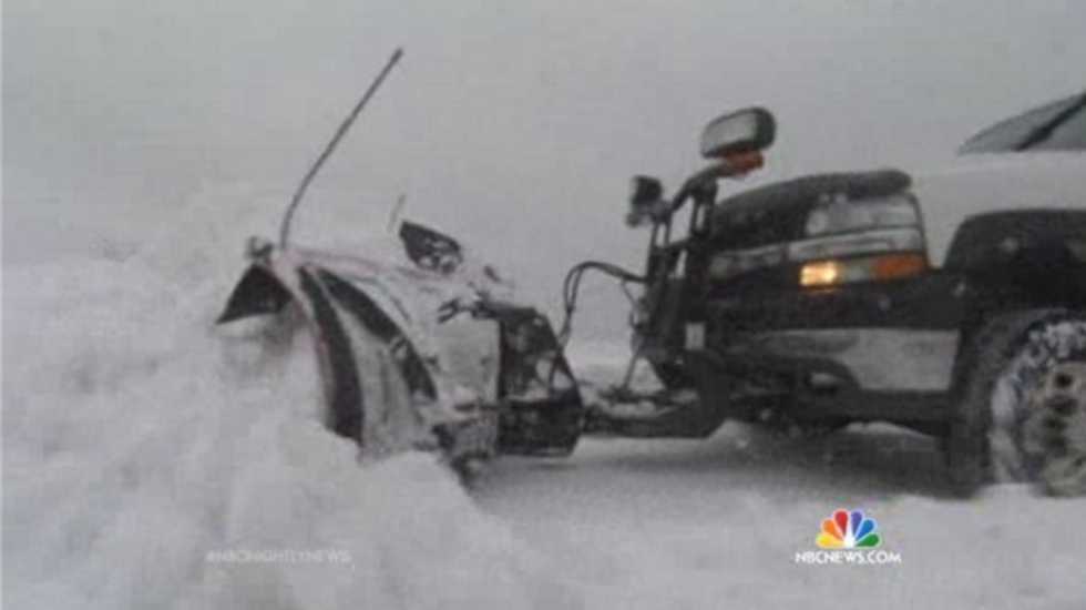 Killer storm moves through southwest US; 11 dead