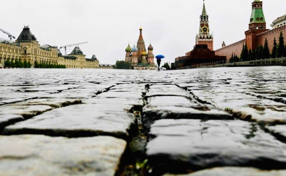 Moscow eases lockdown despite high virus caseload