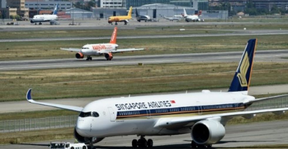 Now boarding: Passengers ready for world's longest flight