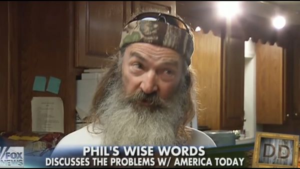 Conservatives rally around suspended 'Duck Dynasty' star Phil Robertson