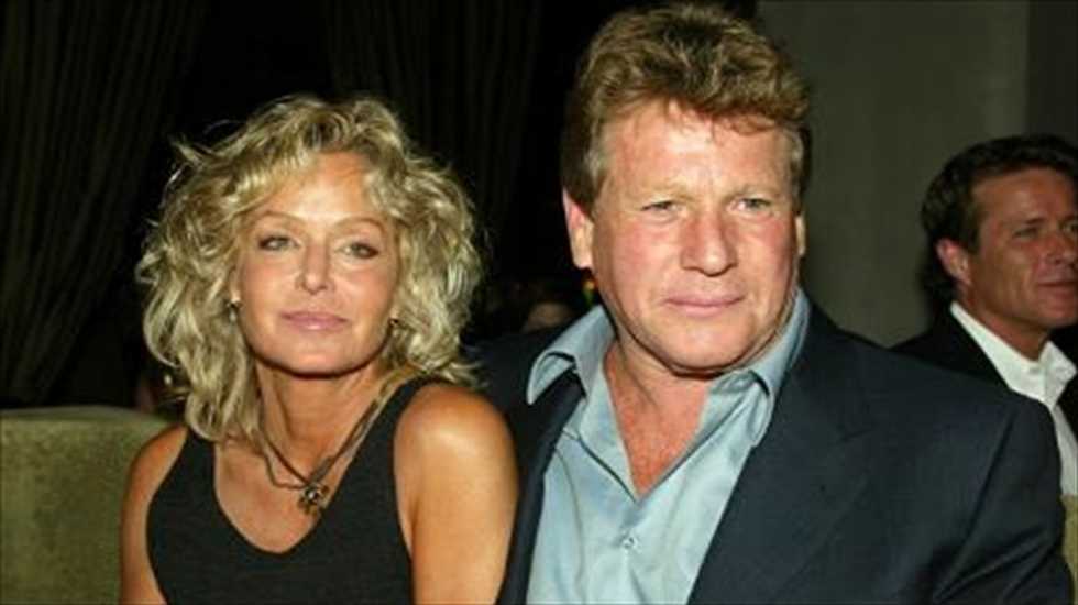 Ryan O'Neal wins right to keep Warhol painting of Farrah Fawcett