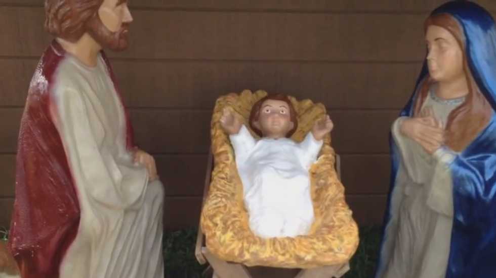 Florida town erects last-minute Nativity scene after ban to keep out Festivus pole