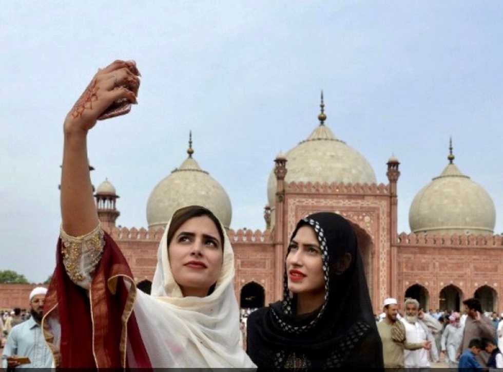 What is Eid and how do Muslims celebrate it? 6 questions answered