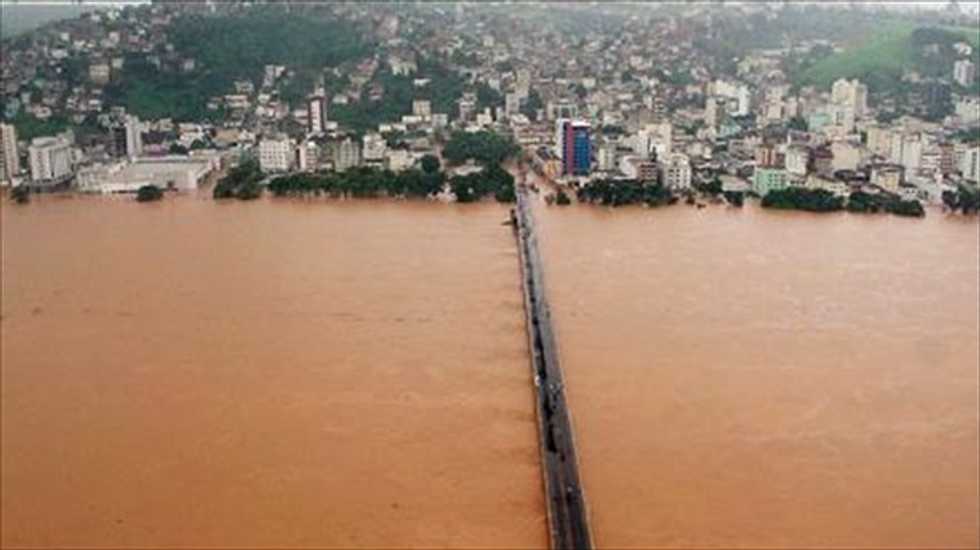 Heavy flooding in Brazil kills at least 44 and leaves more than 60,000 homeless