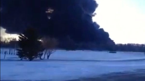 Evacuation in North Dakota town of Casselton after fiery oil-train explosion
