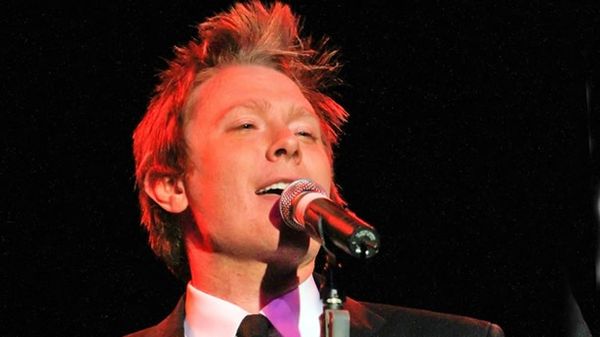 'American Idol' star Clay Aiken wins Democratic primary in North Carolina