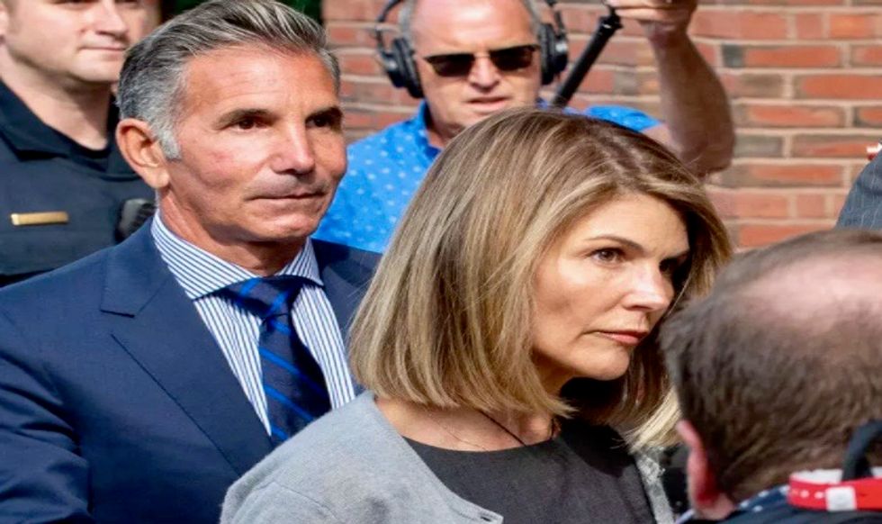 Actress Lori Loughlin begins prison term for US college admissions scam