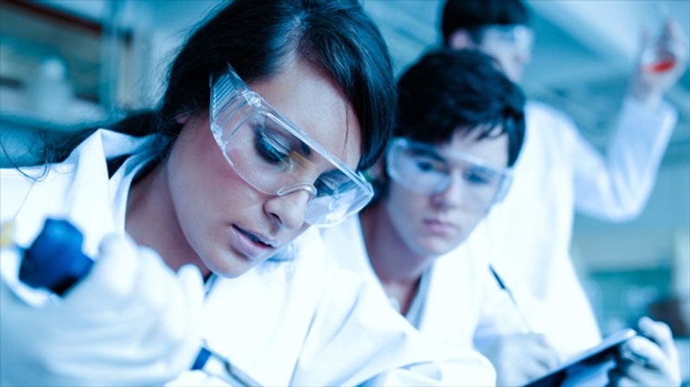 Chemical industry-funded senators want to hide chemical industry funding of studies
