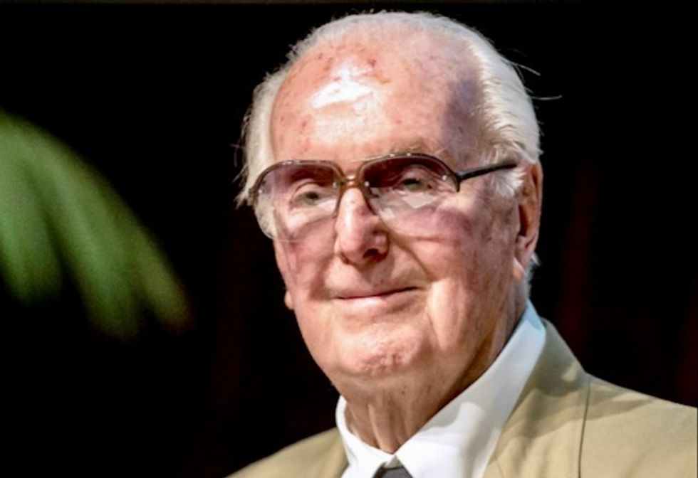 'Little black dress' designer Givenchy dies aged 91