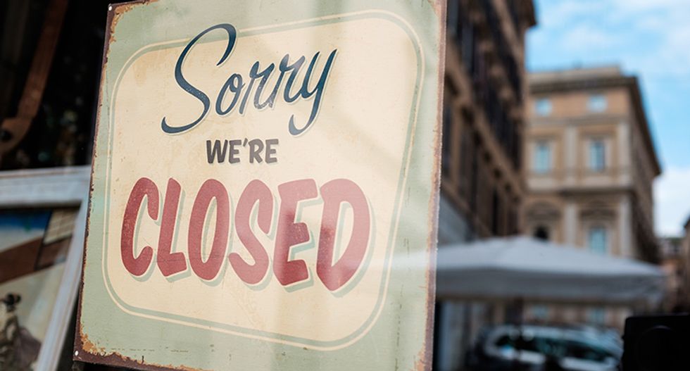Economic experts expect a flood of bankruptcies in the coming month as COVID-19 spikes