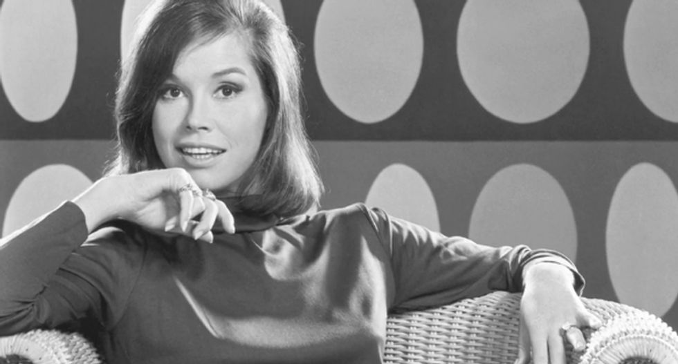 Television icon Mary Tyler Moore passes away at age 80