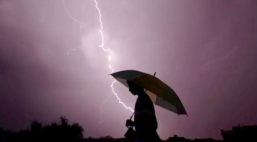 Lightning kills at least 107 in India monsoon