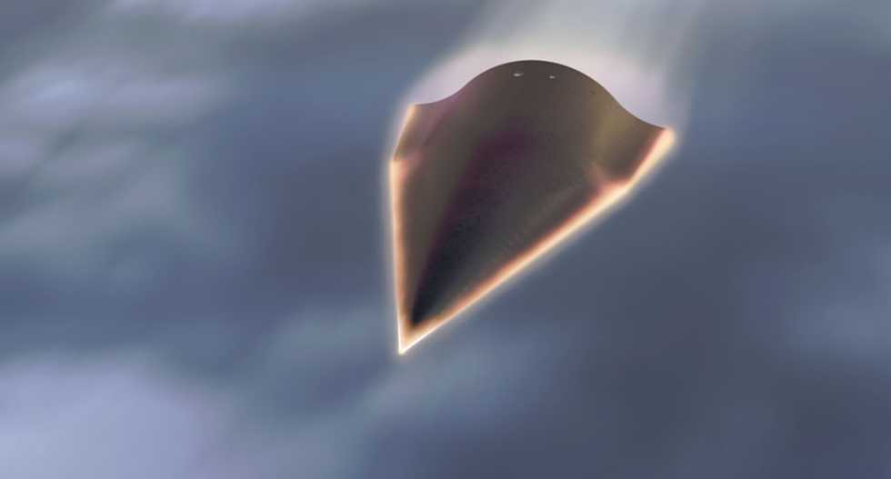 Experimental US hypersonic weapon explodes during flight test