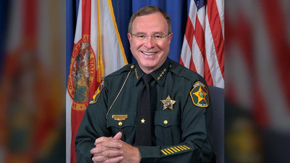'This is monstrous': Internet shellacs Florida sheriff for ID check and fugitive hunt at hurricane shelters