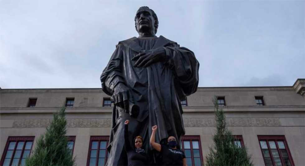 Christopher Columbus statue toppled in Baltimore by protesters