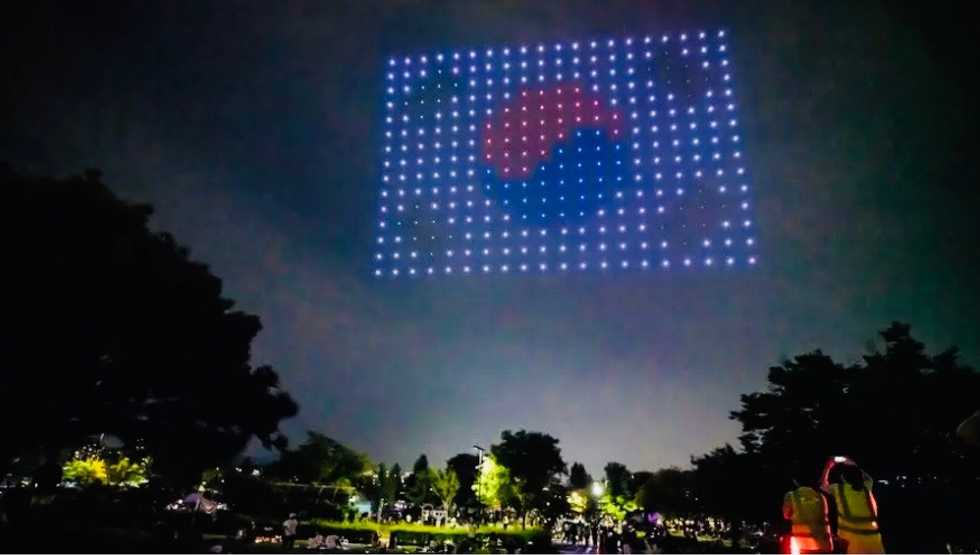 Hundreds of drones light up Seoul sky with virus messages