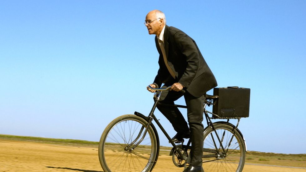 U.S. bicycle ridership surges with protected bike lanes, study finds