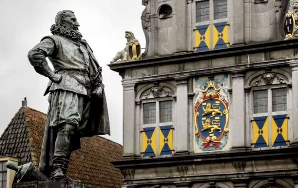 Dutch 'golden age' statue stirs ghosts of colonial past
