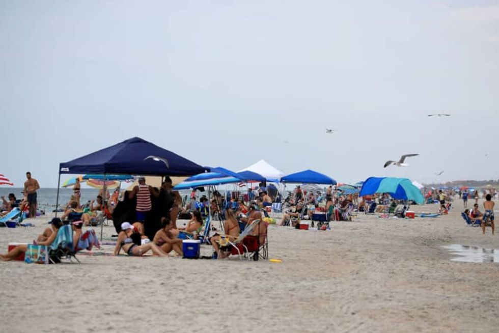 Pandemic parties rage on across South Florida despite growing coronavirus crisis