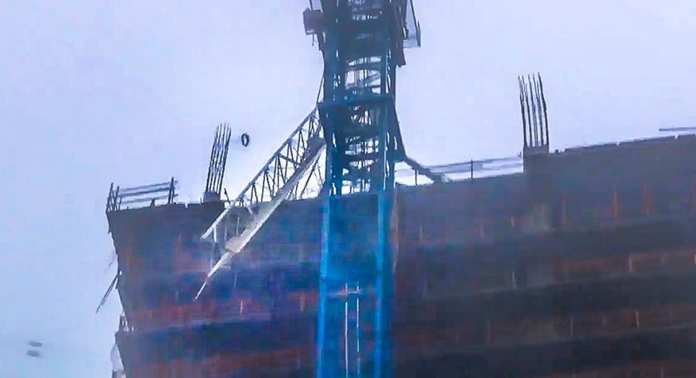 'They were warned': Second crane collapses on high rise in Miami under strain from Hurricane Irma