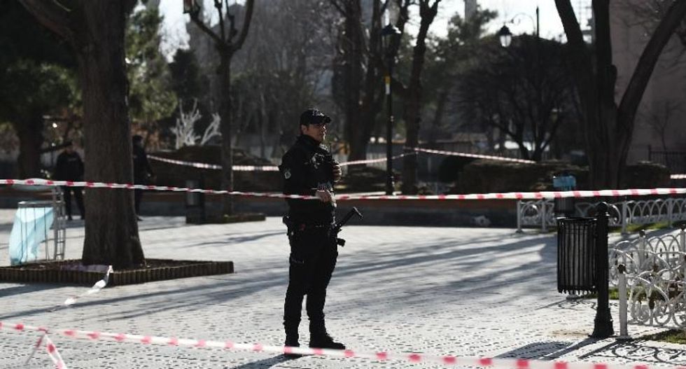 Nine Germans among 10 killed in Istanbul suicide attack
