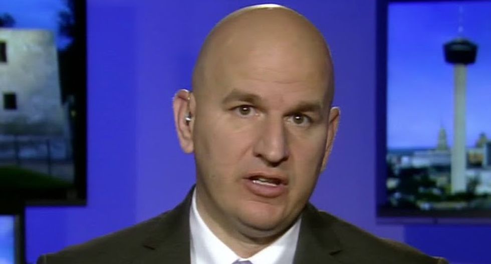 Border Patrol union president parrots conservative news site while insisting Obama also gassed migrant children