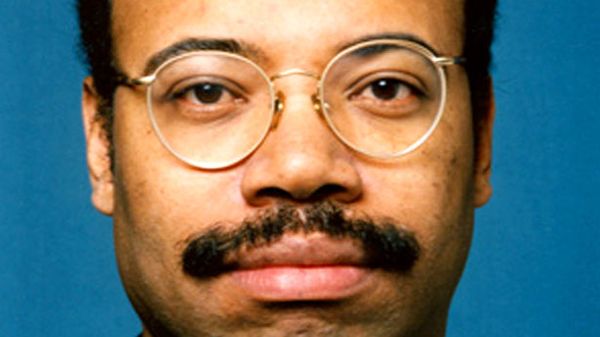 Ex-Illinois congressman and convicted sex offender Mel Reynolds arrested in Zimbabwe